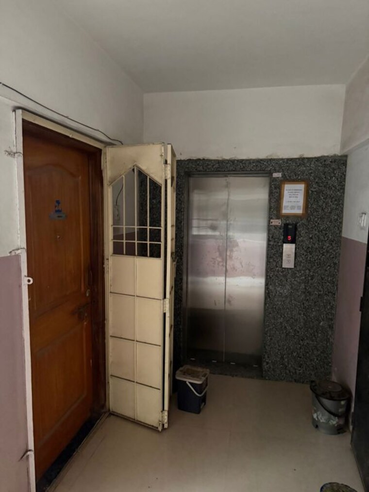 Bathroom, suyog-shree-apartment 2 Bedroom 1272 Sq.Ft. Apartment In Pimple Nilakh Pune 10776653