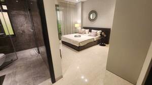 Room in 4 BHK Apartment at Oberoi Realty Esquire, Goregaon East – for Sale