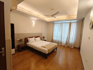 Bedroom in 2 BHK Apartment at Central Park Resorts, Sector 48 – for Rent