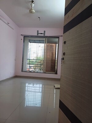 Room in 1 BHK Apartment at Ghansoli Sector 21 – for Rent