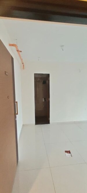 Furnished Amenities in 1 BHK Apartment at Chandak 34 Park Estate, Goregaon West – for Rent