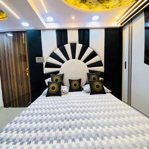 Bedroom in 3 BHK Builder Floor at Uttam Nagar – for Sale