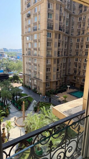 2 BHK Apartment For Sale in Kanakia Paris, Bandra East