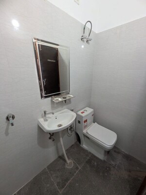 Bathroom in 3 BHK Builder Floor at Sector 57 – for Rent