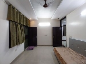 Room in 4 BHK Builder Floor at Rajendra Nagar Sector 3 – for Rent