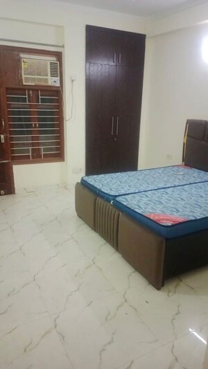 Bedroom in 3 BHK Builder Floor at Sector 57 – for Rent