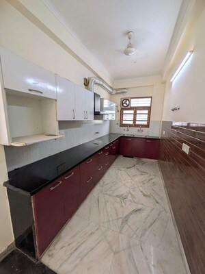 Kitchen in 3 BHK Builder Floor at Sector 57 – for Rent