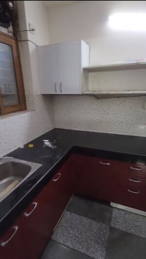Kitchen in 2 BHK Builder Floor at Sector 57 – for Rent