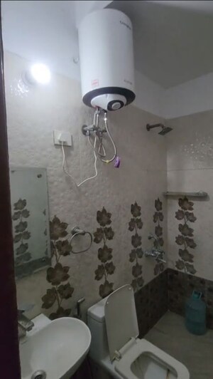 Bathroom in 2 BHK Builder Floor at Sector 57 – for Rent