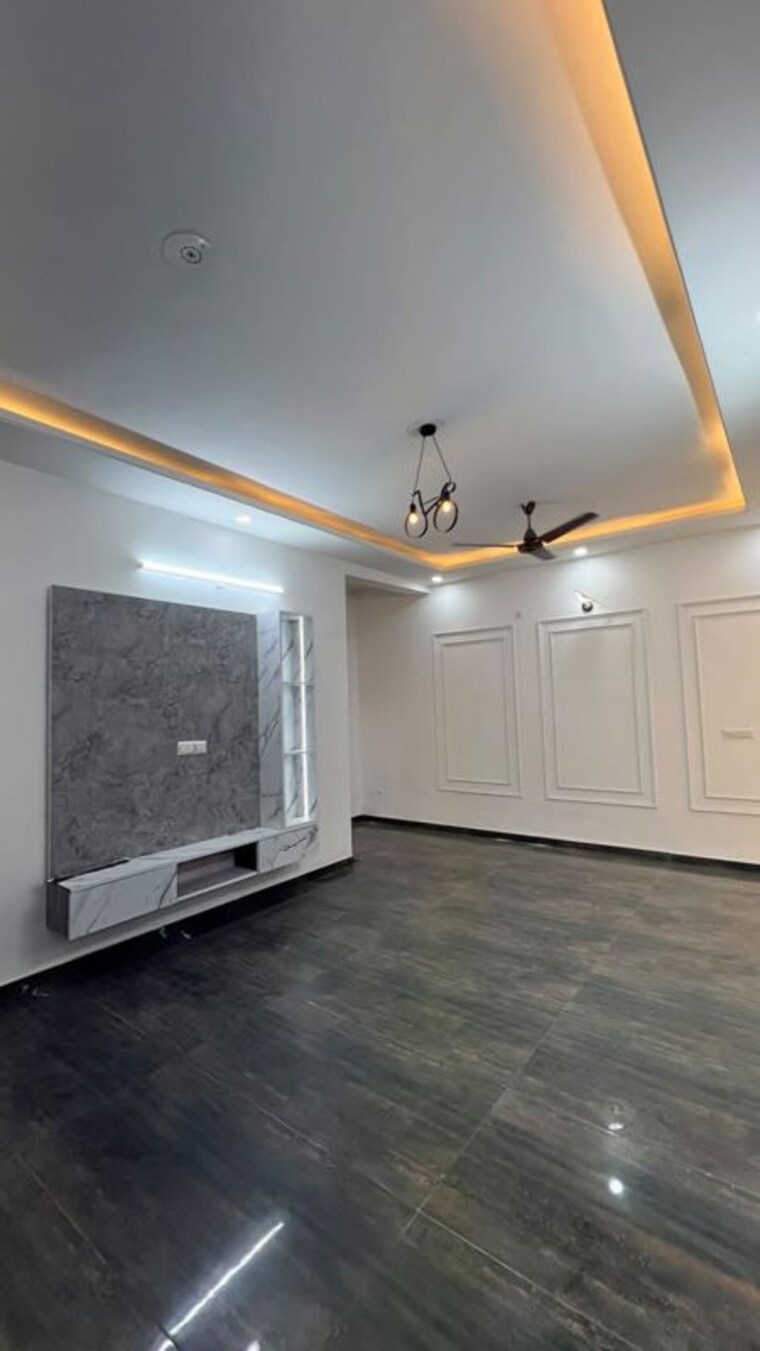 Room, shri-devaji-residency 2 Bedroom 113 Sq.Yd. Apartment In Dhakoli Zirakpur 10776771