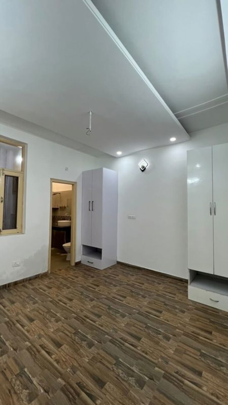 Room, shri-devaji-residency 2 Bedroom 113 Sq.Yd. Apartment In Dhakoli Zirakpur 10776771