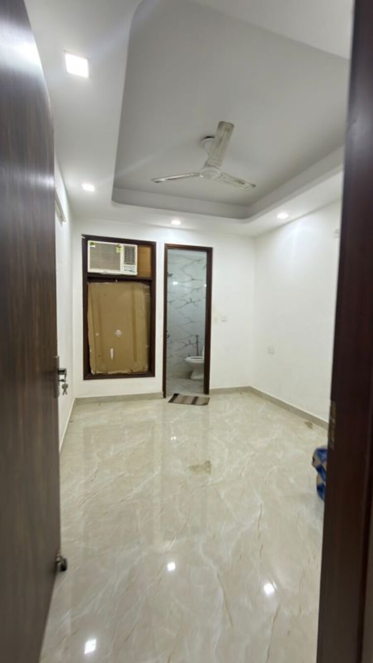 Room, saket 2 Bedroom 900 Sq.Ft. Apartment In Saket Delhi 10776807