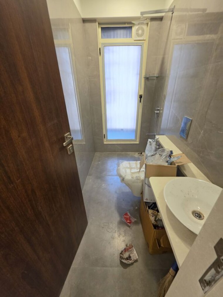 Bathroom, majestic-amarjyoti-chs 3 Bedroom 1203 Sq.Ft. Apartment In Chembur Mumbai 10776830
