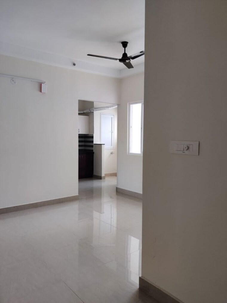 Room, mantri-webcity 2 Bedroom 950 Sq.Ft. Apartment In Hennur Road Bangalore 10777038