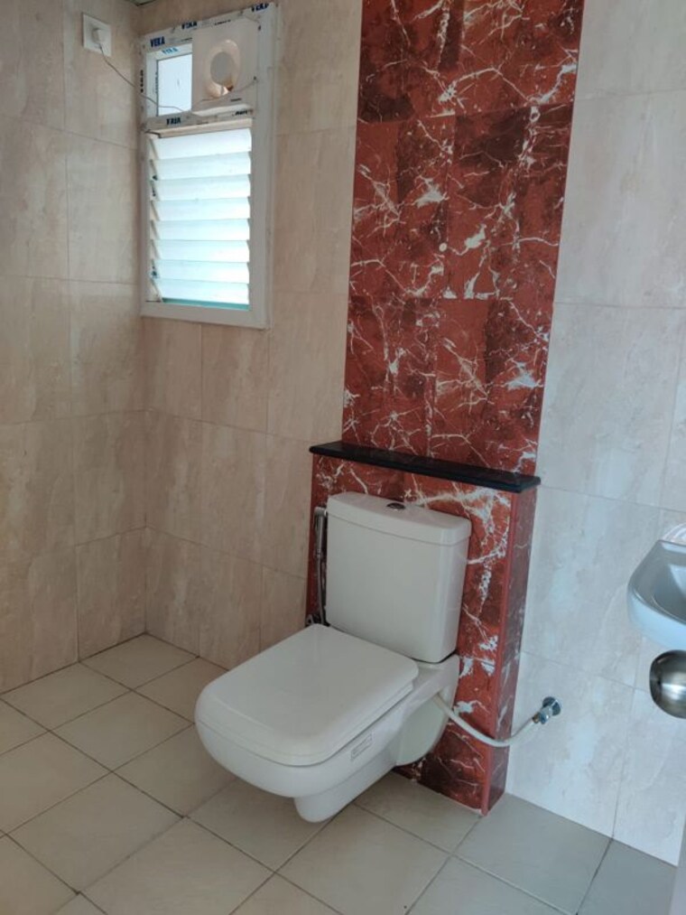Bathroom, mantri-webcity 2 Bedroom 950 Sq.Ft. Apartment In Hennur Road Bangalore 10777038
