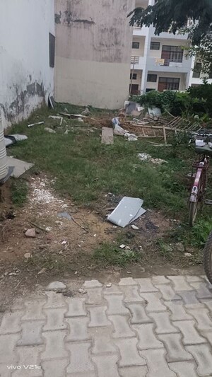  Plot For Sale in Sushant Lok 2, Sector 57