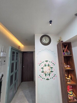 Furnished Amenities in 1 BHK Apartment at Lodha Amara, Kolshet Road – for Rent