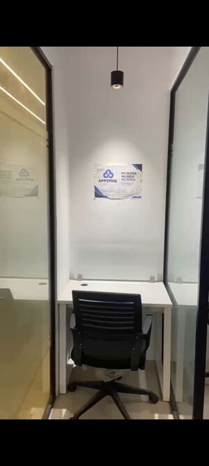  Office Space For Rent in Sector 4