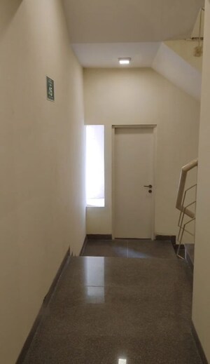 Room in 3 BHK Apartment at Ambience Tivertone, Sector 50 – for Rent