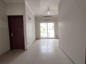 Building Lobby in 3 BHK Builder Floor at Central Park Flower Valley, Sohna Sector 33 – for Rent