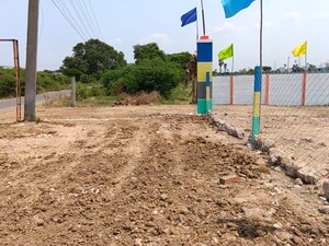  Plot For Sale in Redhills
