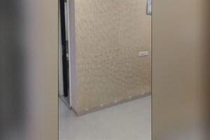 Room in 2 BHK Apartment at Platinum Life, Andheri West – for Rent