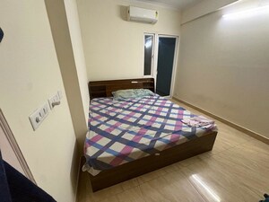 Bedroom in 2 BHK Apartment at Gaur City 7th Avenue, Sector 4 Greater Noida – for Rent