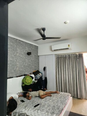 Living Room in 3 BHK Apartment at Gaur City 7th Avenue, Sector 4 Greater Noida – for Rent