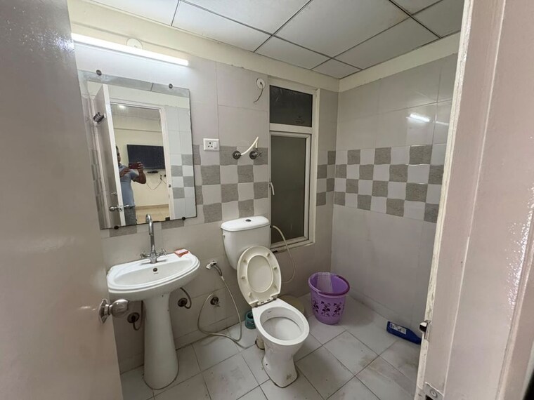 Team Area, gaur-city-7th-avenue 3 Bedroom 1350 Sq.Ft. Apartment In Sector 4 Greater Noida Greater Noida 10777183