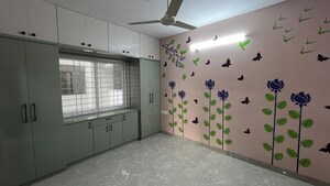 Room in 3 BHK Apartment at Hallmark Pinnacle, Kollur – for Rent