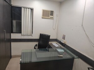 Team Area in  Office Space at Prestige Point, Shukrawar Peth – for Rent