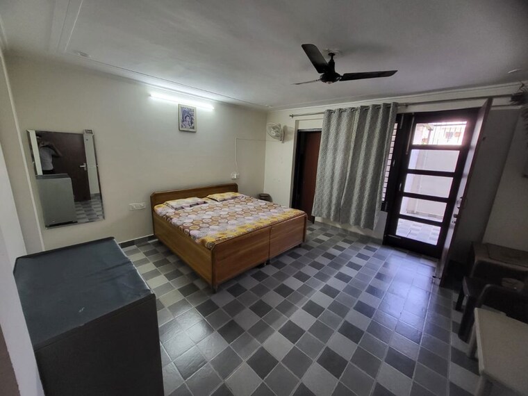 Bedroom, sector 21 1 RK 600 Sq.Ft. Independent House In Sector 21 Panchkula 10777210
