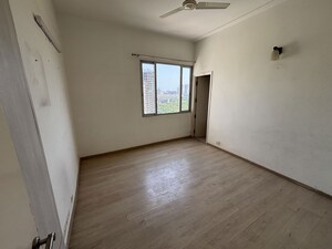Room in 4 BHK Apartment at Ireo Uptown, Sector 66 – for Sale