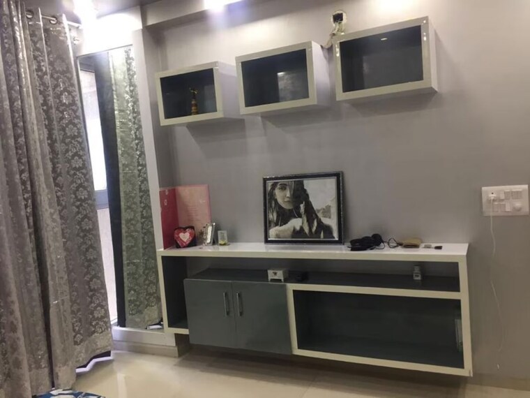 Kitchen, tulip-violet 3 Bedroom 1578 Sq.Ft. Apartment In Sector 69 Gurgaon 10777226