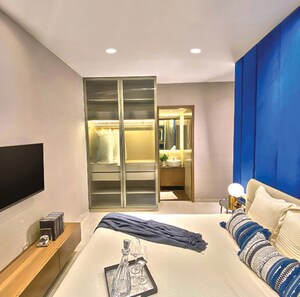 Room in 1 BHK Apartment at Runwal Lands End, Kolshet – for Sale