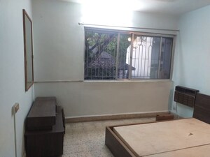 Room in 3 BHK Apartment at Pune Cantonment – for Sale