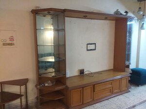 Room in 3 BHK Apartment at Pune Cantonment – for Sale