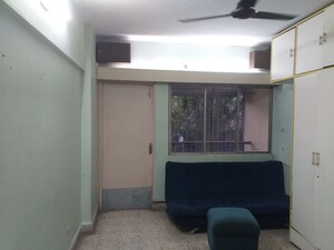 Room in 3 BHK Apartment at Pune Cantonment – for Sale