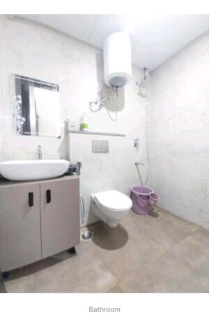 Bathroom in 2.5 BHK Builder Floor at Smart World Gems, Sector 89 – for Rent