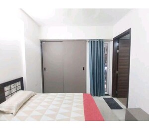 Bedroom in 2.5 BHK Builder Floor at Smart World Gems, Sector 89 – for Rent