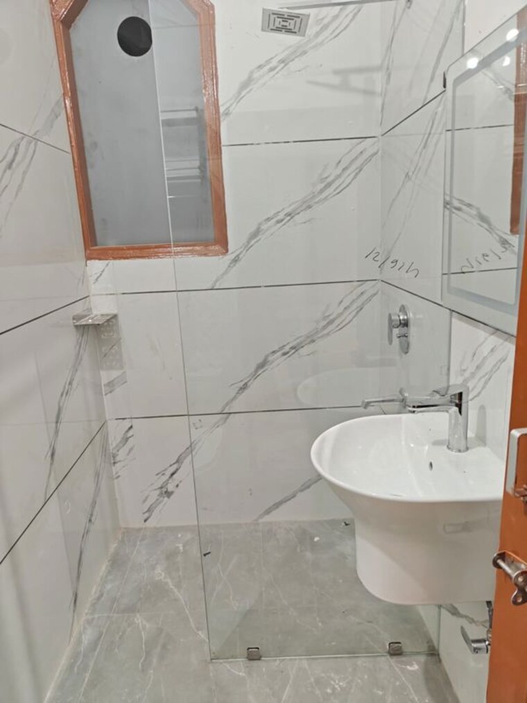 Bathroom, sector 21 3 Bedroom 2200 Sq.Ft. Independent House In Sector 21 Panchkula 10777315