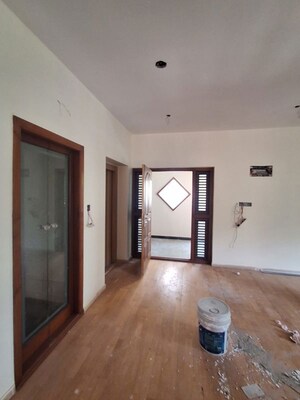 Room in 4 BHK Independent House at Rt Nagar – for Rent
