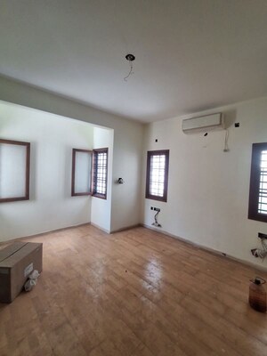 Room in 4 BHK Independent House at Rt Nagar – for Rent