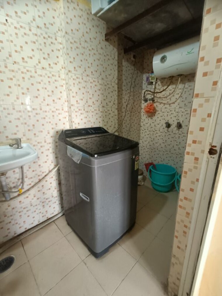 Attached Bathroom, crystal-isle-apartment 1 Bedroom 535 Sq.Ft. Apartment In Goregaon East Mumbai 10777345