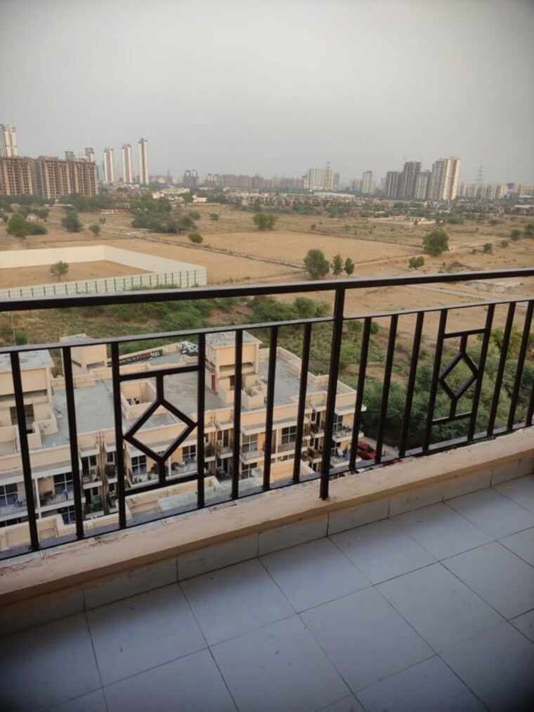 Balcony, signature-global-andour-height 2 Bedroom 514 Sq.Ft. Apartment In Sector 71 Gurgaon 10777352