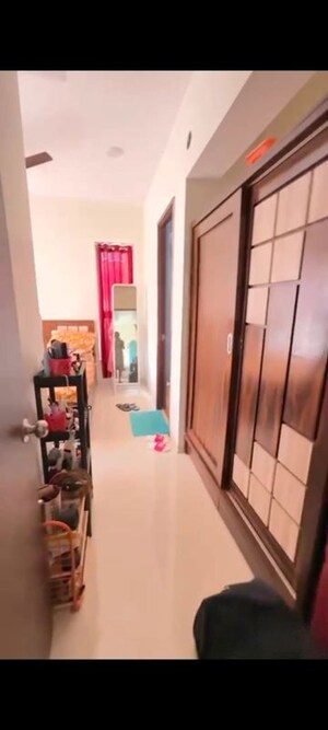 Room in 2 BHK Apartment at Majiwada – for Rent