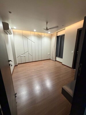 Bedroom in 3 BHK Apartment at Piramal Mahalaxmi, Mahalaxmi – for Rent