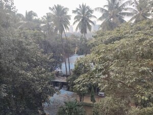  Office Space – Exterior View View at Cst Area - for Rent