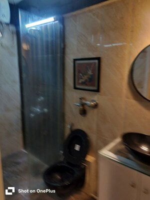 Bathroom in 2 BHK Apartment at Ratnakar Apartment Mumbai, Andheri West – for Rent