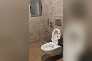 Bathroom in 3 BHK Apartment at The Park Residency Andheri, Andheri West – for Sale